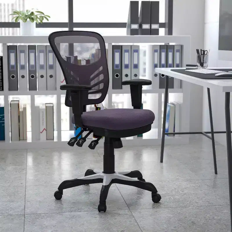 Chaise de bureau ergonomique exécutive multifonctionnelle en maille avec dossier mi-haut et accoudoirs réglables